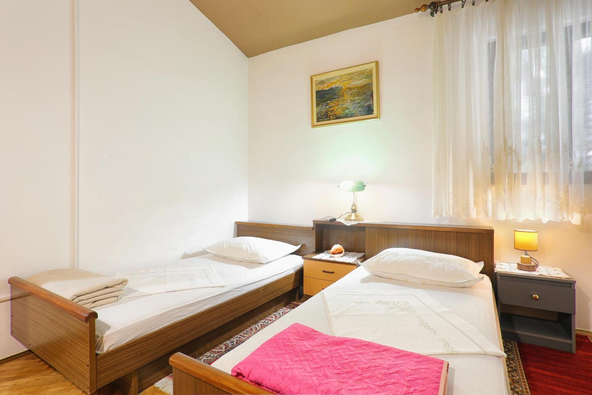 Apartments By The Sea Stanici, Omis - 1028 Tice Rum bild